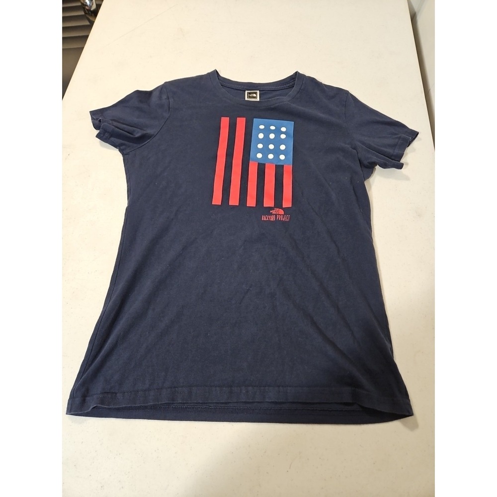 The North face T-shirt Backyard Project Flag Tee womans Lg Blue (1619